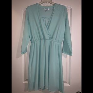 MINT Dress 👗Charming Charlie 3/4 sleeves